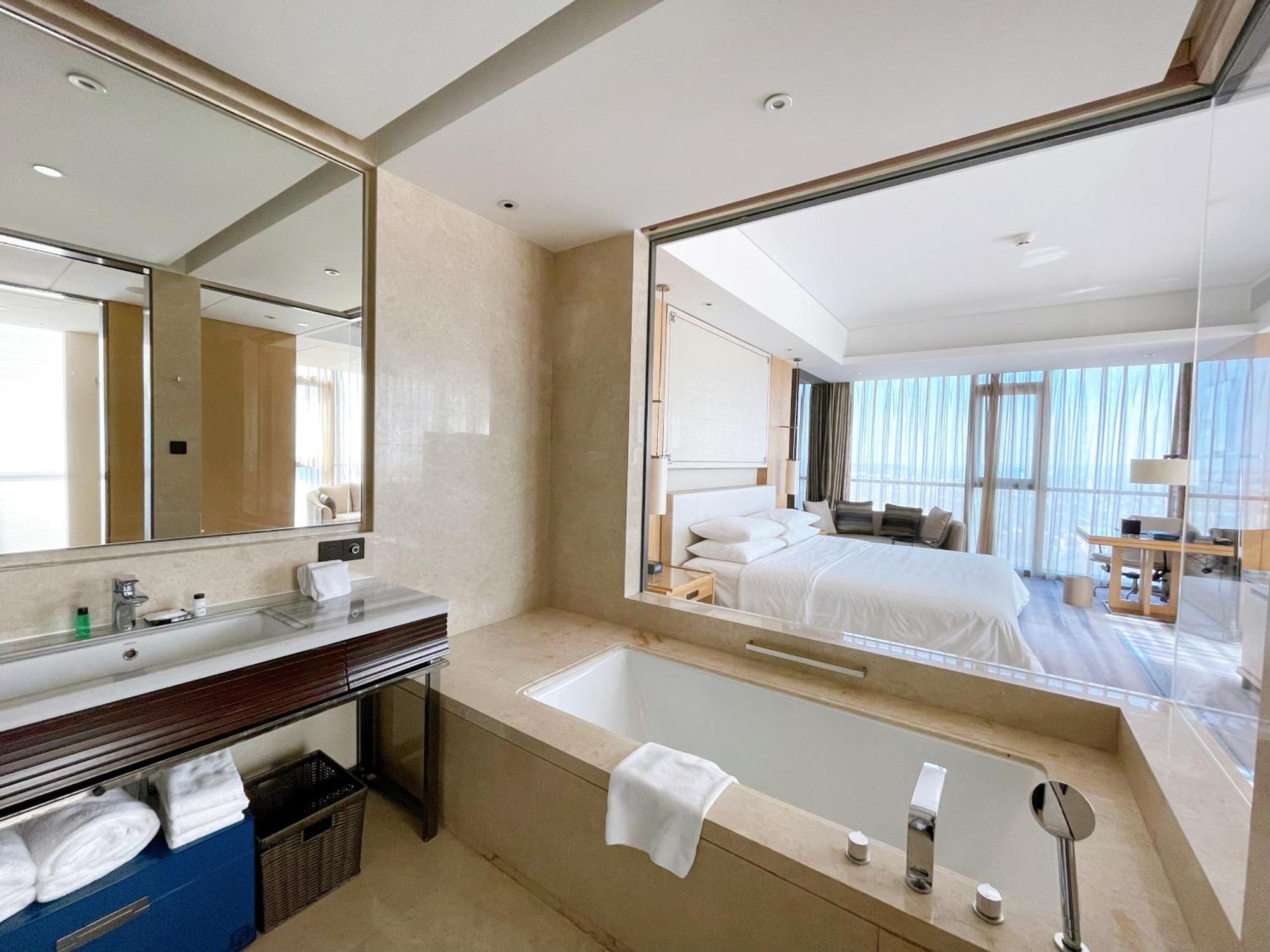 Sheraton Zibo Hotel Exterior foto