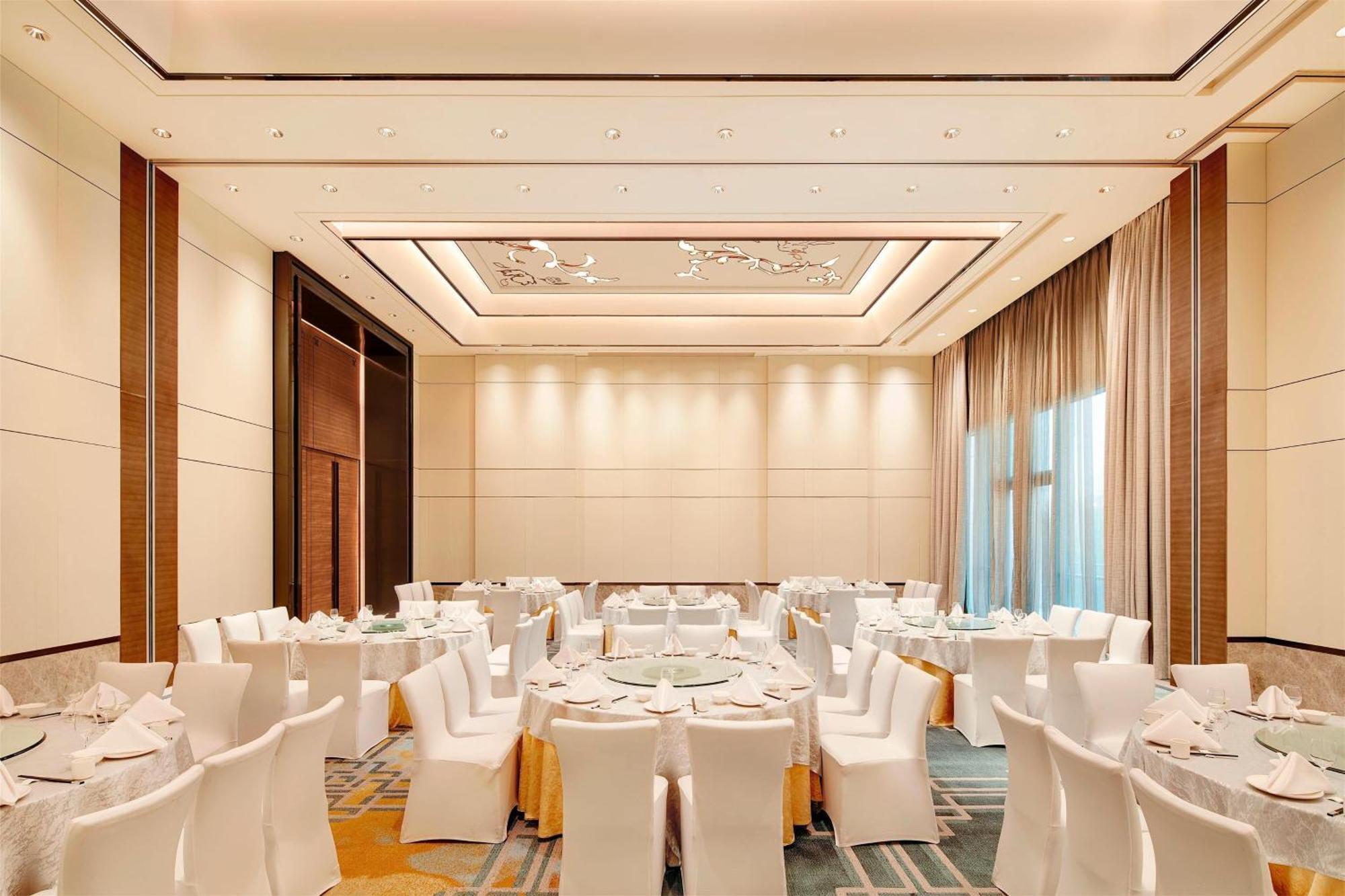 Sheraton Zibo Hotel Exterior foto